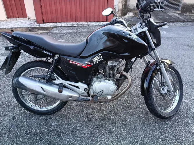 Vendo  Fan 150 ESDI 2014 abaixo da tabela 