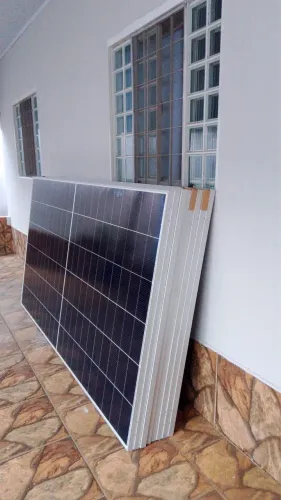 Estamos contratando; instalador de energia solar com experiência.