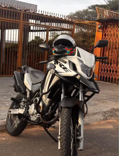 Honda XRE 300 (Ano 2019 / Modelo 2020)