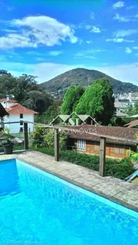 Casa- Petrópolis, Quitandinha