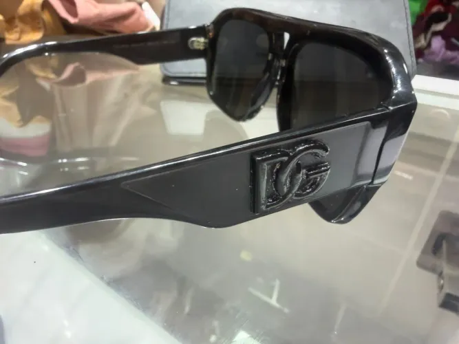 Vendo óculos Dolce& Gabanna