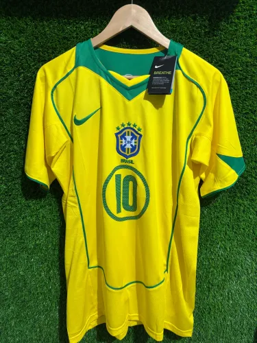 camisa 10 do Brasil retrô 2004/2005 