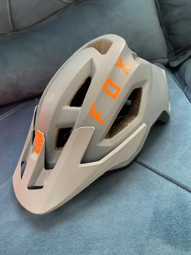 Capacete Fox Speedframe