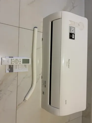Split Midea Inverter 9.000btu Quente/Frio