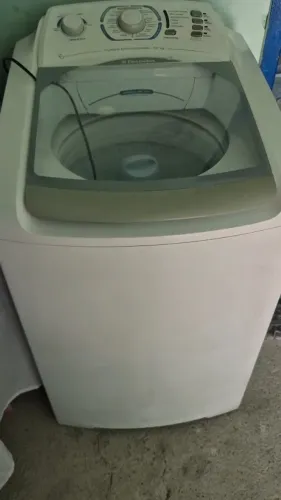 Maquina de lavar roupa electrolux 10kg usada em boas condições