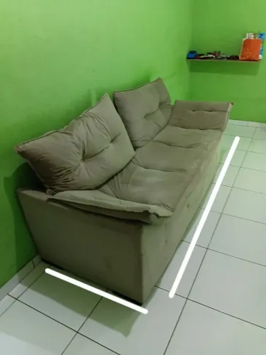 Sofá 3 lugares 