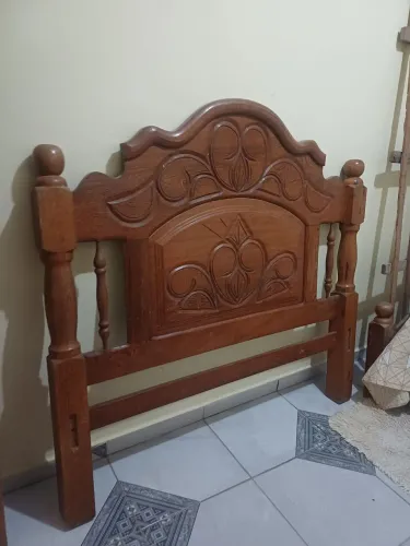 Cama de casal (armação)