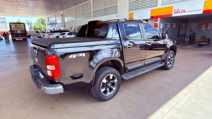 Chevrolet S10 P-up H.country 2.8 4X4 CD Dies.aut. 2016