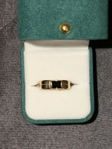 Anel em Ouro 18K com Pedra natural preta- Exclusivo e Imponente