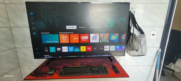 *SAMSUNG THE FRAME 50" QLED 4K + TECLADO - R$2.500