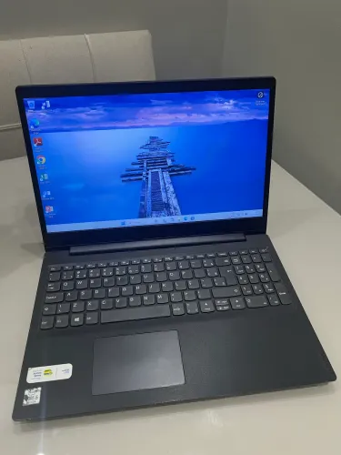 Notebook Lenovo Core i5 10th 8ram SSD240NV Windows 11 Office Antivírus