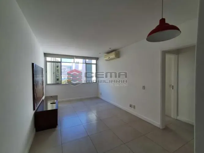 Apartamento : / Residencial / Botafogo
