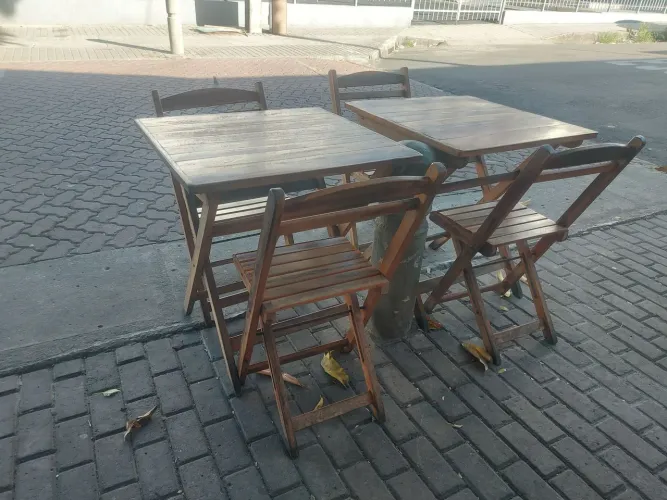 Mesa de madeira conjunto