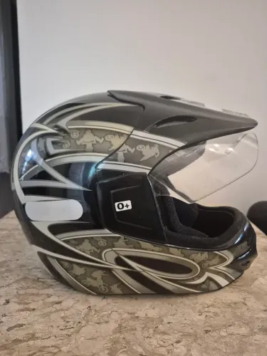 Capacete tamanho XL