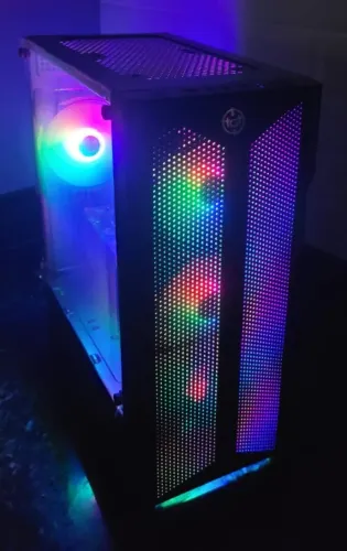 Computador PC Gamer I7 3770 / 16GB Memoria / SSD M.2 240GB / Placa de vídeo R7 370 2GB