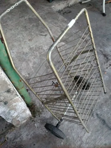 CARRINHO DE FERRO VARIAS UTILIDADES PERFEITO VALOR 60 BAIRRO BONFIM BH *
