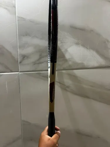 Raquete de tênis head Titanium 1000