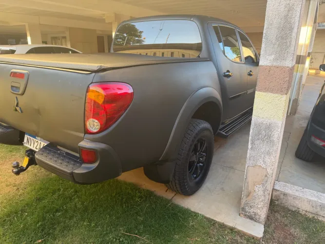 Mitsubishi L200 Triton HPE 3.2 CD TB Int.diesel AUT 2011