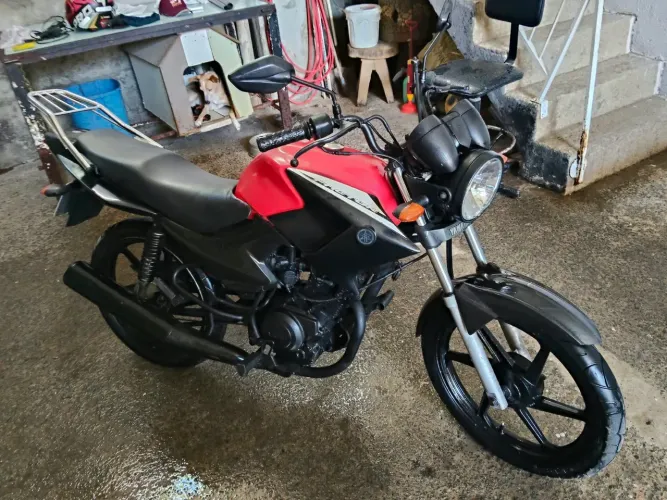 Excelente Yamaha YBR 125 2013!