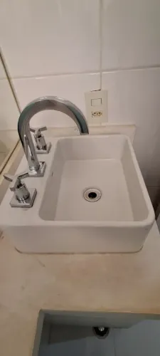 Cuba Banheiro com torneira