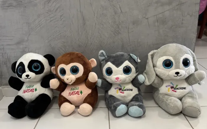 Kit de Pelúcias Safari panda, coelho, macaco e husky