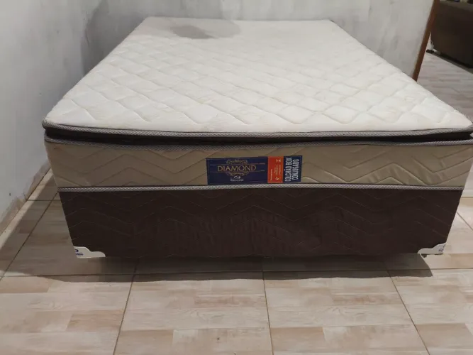 Cama casal