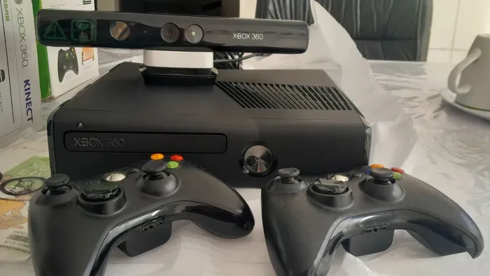Xbox Na Caixa Completo Excelente estado Produto de Colecionador
