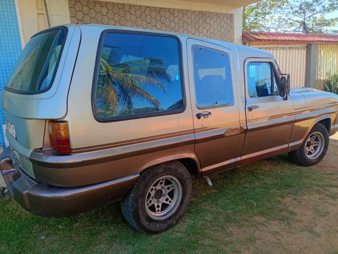 Ford F-1000 SR XK Deserter Diesel 1989