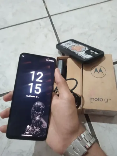 Moto g54 5g vendo ou troco