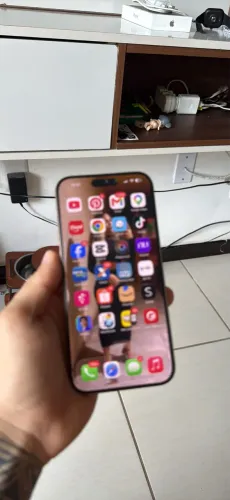 iPhone 16 Pro Max 256 GB Desert Titanium | Bateria 99% | Caixa e Carregado