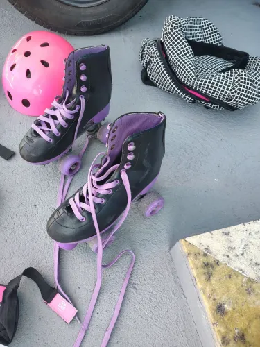 Patins número 34 com acessórios