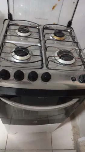 Fogão Electrolux 4 Bocas (Super conservado)