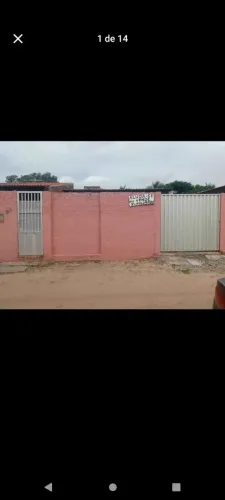 Estou vendendo essa casa na praia de Caraúbas pesso 70 mil mais negóceio