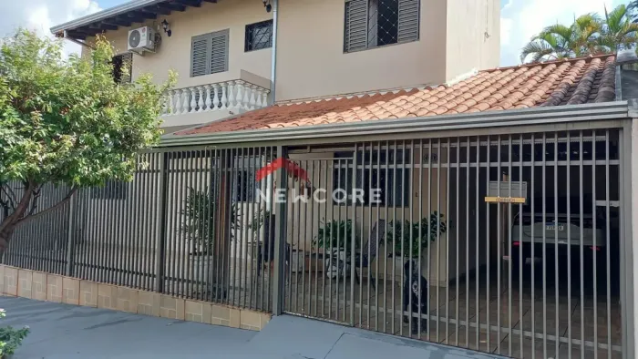 Casa em Avenida Fausto Sucena Rasga - Jardim Residencial Vetorasso - São José do Rio Preto