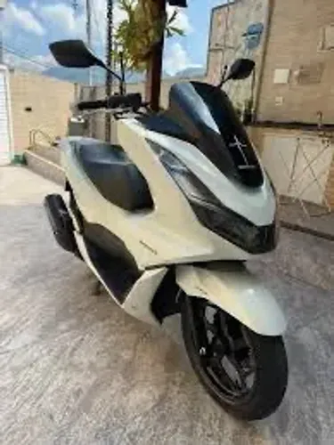 PCX 2023 muito conservada 