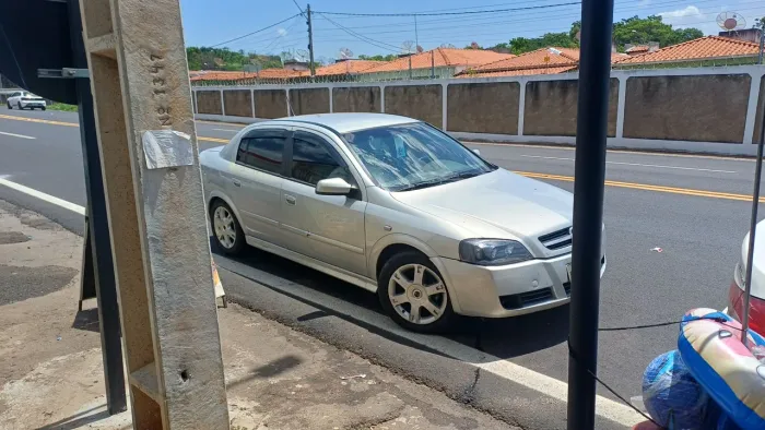 Chevrolet Astra Sedan 2.0/ CD 2.0 MPFI 8V 4P Aut. 2003