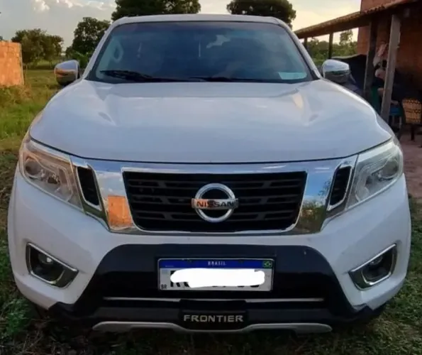 Nissan Frontier XE CD 4X4 2.3 Bi-TB Diesel Aut. 2021