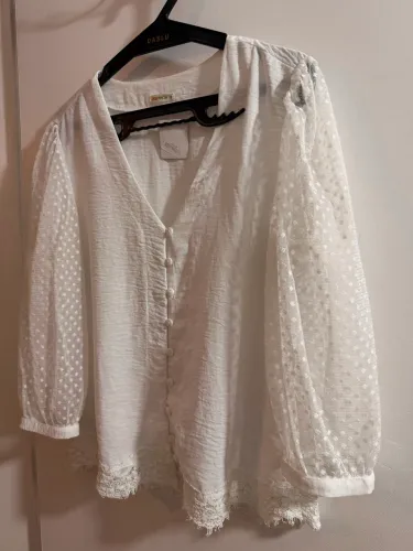 Camisa branca linda
