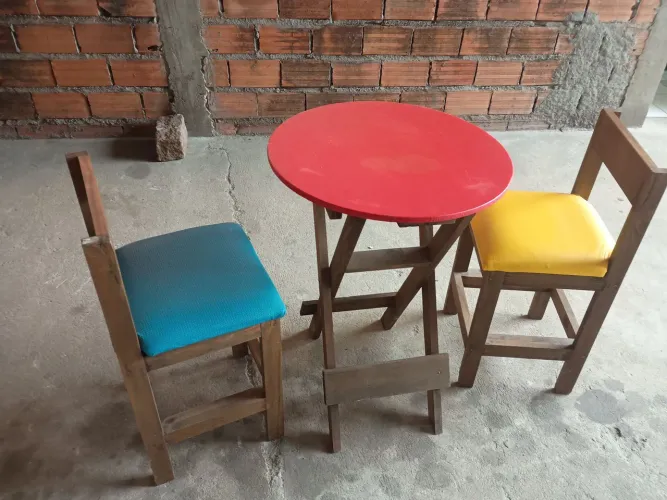 Conjunto Mesa Bistrô com Cadeiras!
