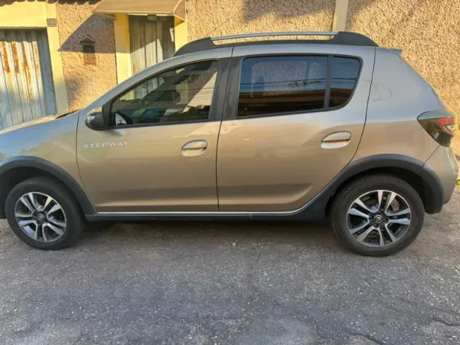 Renault Stepway Iconic Flex 1.6 16V Aut. 2023