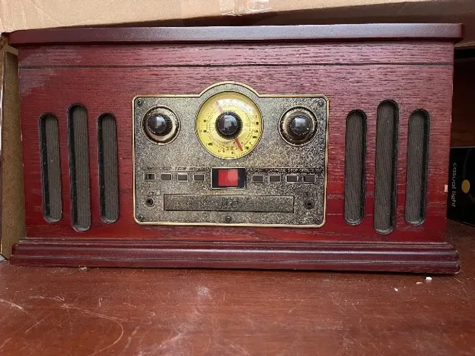 Vitrola retro/ Toca disco