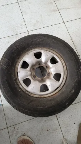 Roda de ferro Hilux 