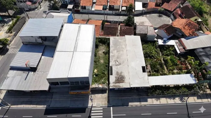 Terreno Comercial