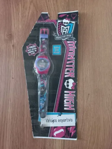 Relogio Monster High lacrado