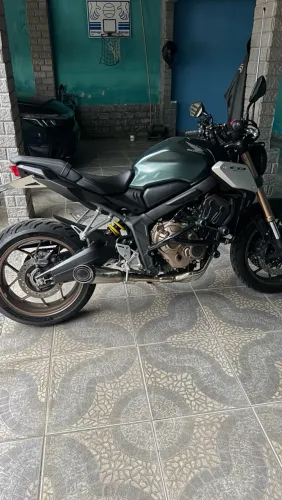 Honda CB 650r 2023