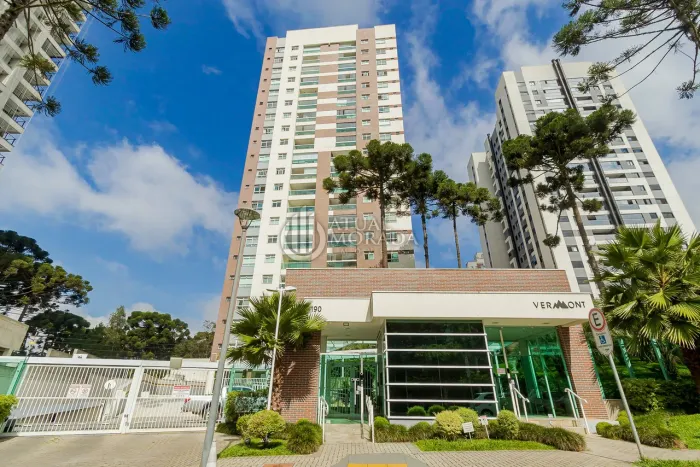 Apartamento Semi Mobiliado à Venda no Edifício Vermont | 2 Quartos, Suíte e 1 vaga de gara