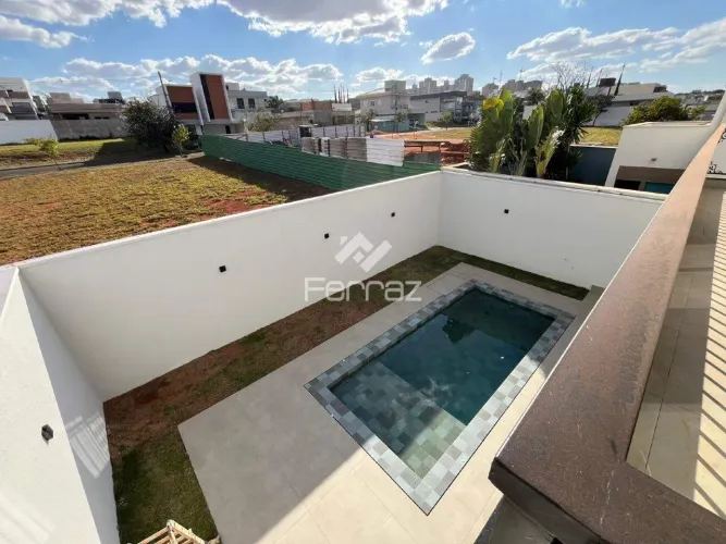 Casa de Alto Padrão no Condomínio Splendido, 293m² - Uberlândia MG