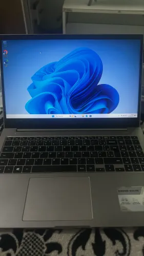 Notebook Samsung - Book E30 (HD 1TB)