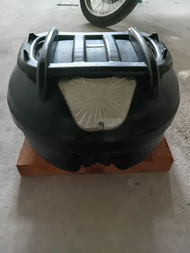 Vende-se este bau 35L