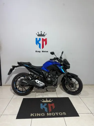 FZ25